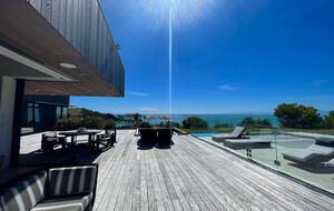 Stunning Beach House in Kaiteriteri - Motueka, New Zealand