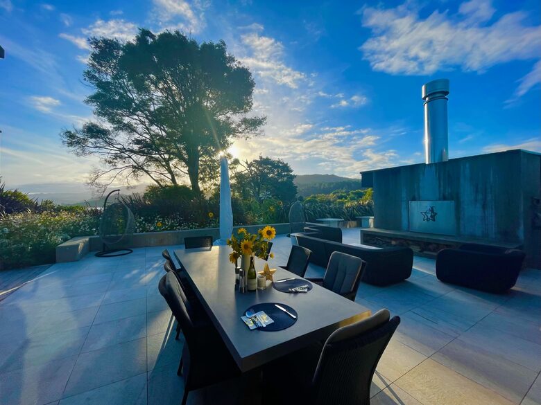 Stunning Beach House in Kaiteriteri - Motueka, New Zealand