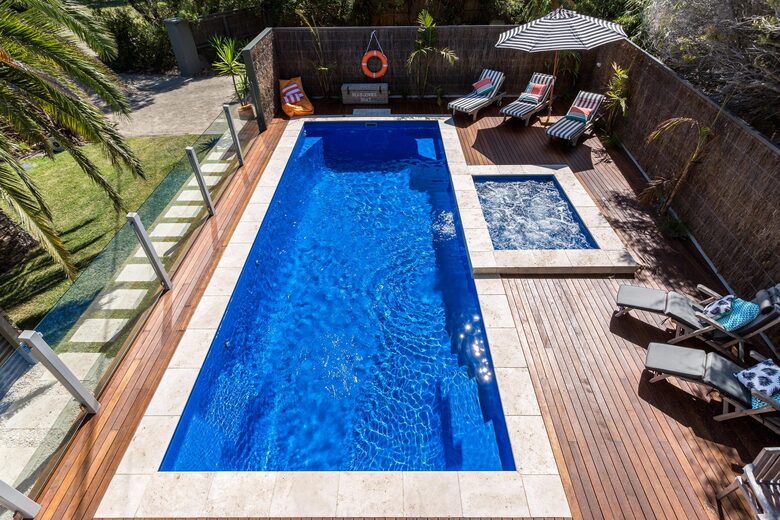Blairgowrie Front Beach House | Refined Coastal Retreat Steps from the Sea - Blairgowrie, Australia