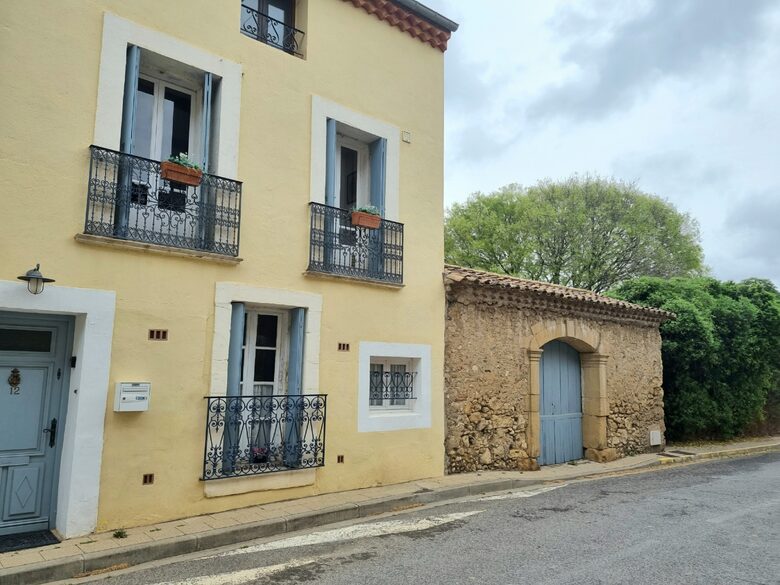 Charming Restored Village Home with Stylish Interiors - Pouzolles, France