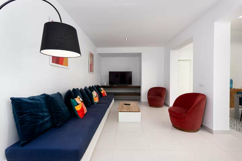 Stylish Andalusian Home in Estepona’s Historic Heart - Estepona, Spain