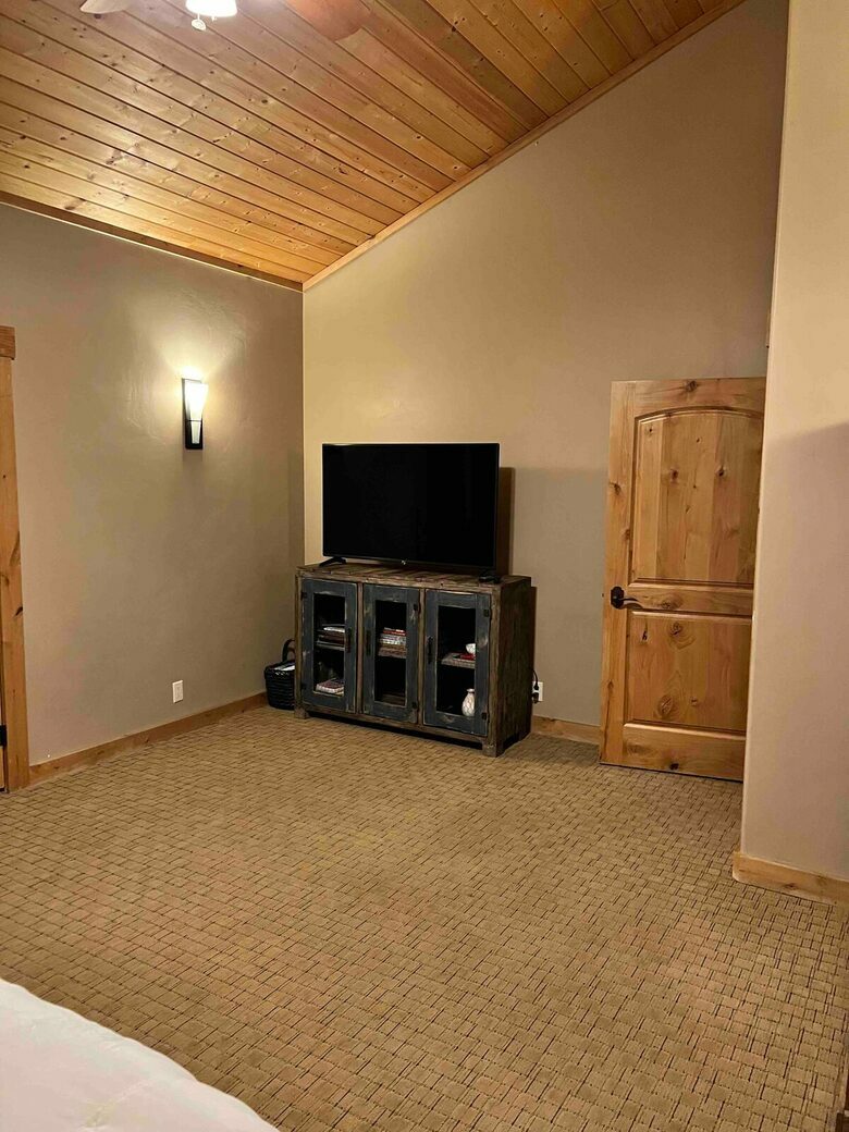 Alpine Haven with Mountain & Valley Views - Victor, Idaho