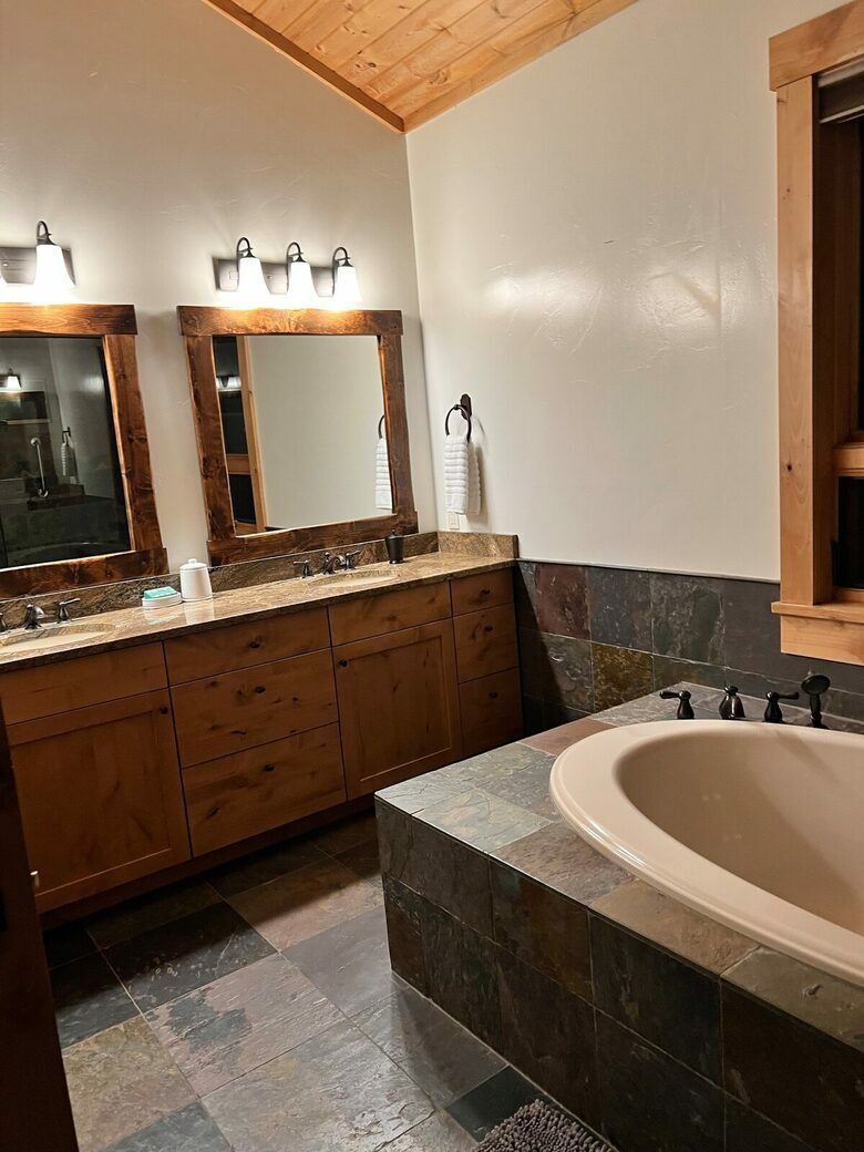 Alpine Haven with Mountain & Valley Views - Victor, Idaho