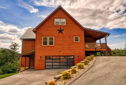 Serene Smoky Mountains Escape with Game & Theater Rooms - Sevierville, Tennessee