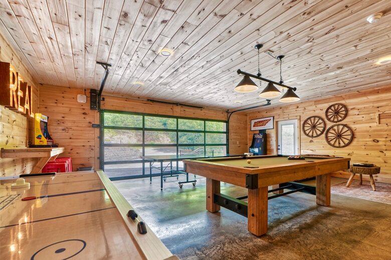 Serene Smoky Mountains Escape with Game & Theater Rooms - Sevierville, Tennessee