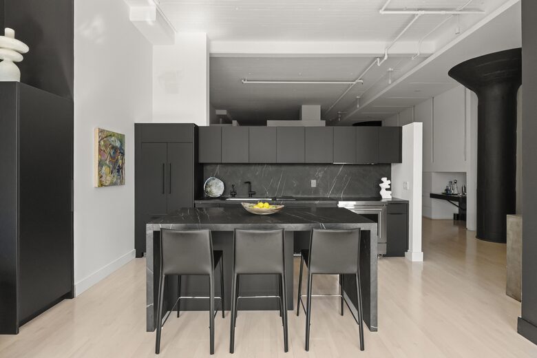 SF Penthouse Loft - San Francisco, California