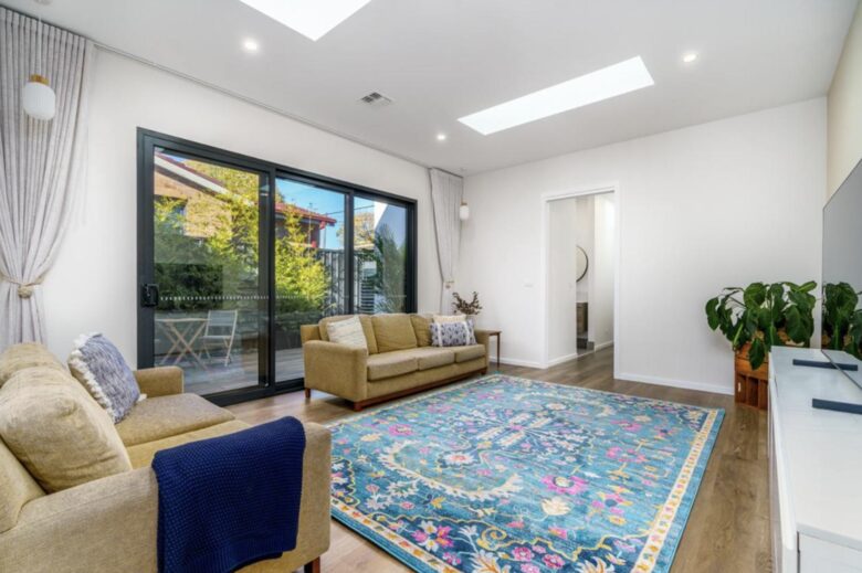 Modern Elegance in the Heart of Canberra - Canberra, Australia