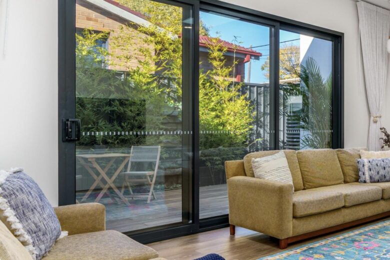 Modern Elegance in the Heart of Canberra - Canberra, Australia