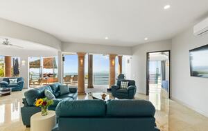 Bayview Villa Above Los Muertos Beach with Private Infinity Pool - Vallarta, Mexico