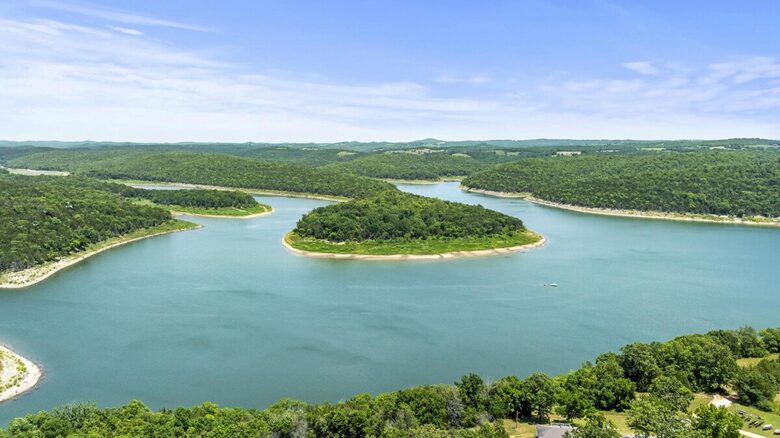 Lakeside Haven in the Ozarks - Missouri, Missouri