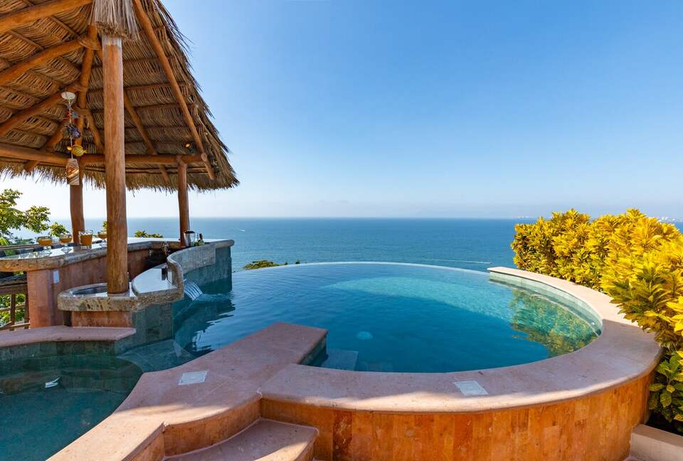 Bayview Villa Above Los Muertos Beach with Private Infinity Pool - Vallarta, Mexico