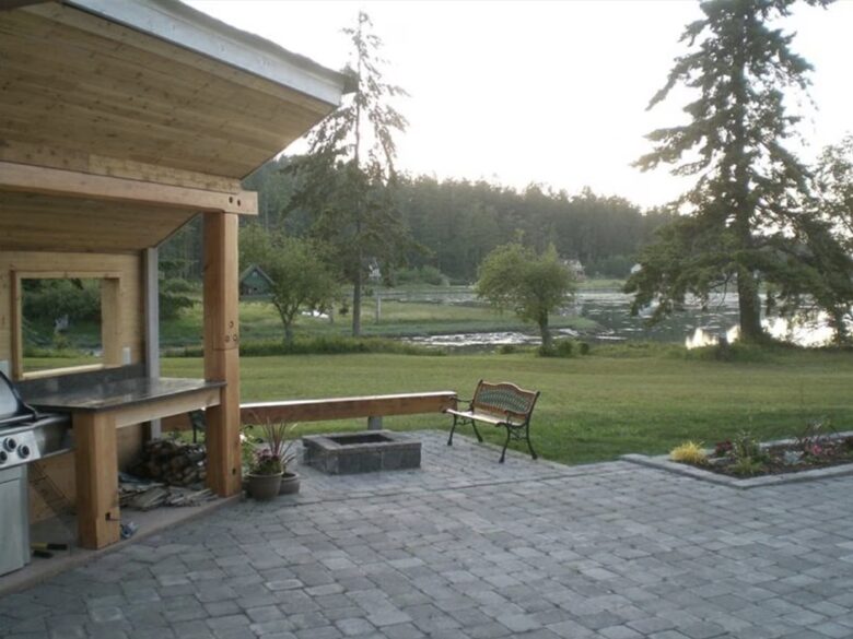 Oceanview Lodge with Over 600’ of Waterfront - Coupeville, Washington