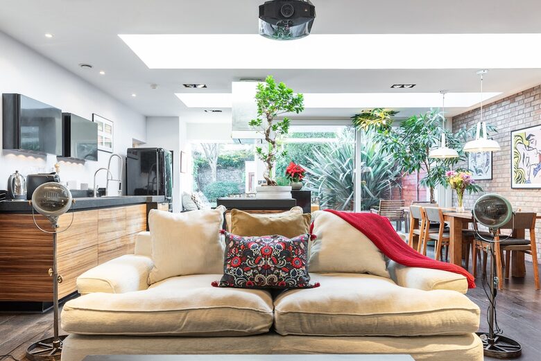 Elegant Dublin Residence with Private Garden Retreat - Dublin, Ireland