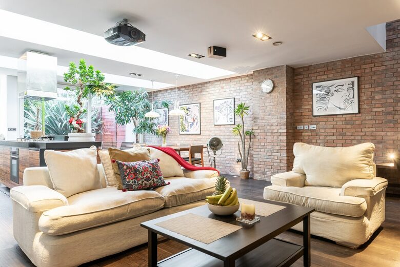 Elegant Dublin Residence with Private Garden Retreat - Dublin, Ireland
