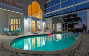 SW Florida Light-Filled Canal Front Escape - Cape Coral, Florida