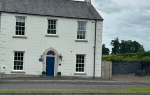 Rustic Townhouse on Castle Leslie Estate - Glaslough, Ireland