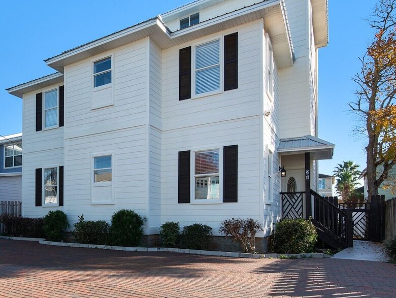 Multi-Level Beachside Elegance with Private Pool & Carriage House - Destin, Florida