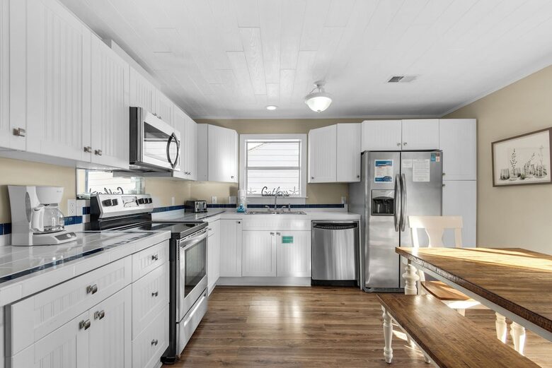 Multi-Level Beachside Elegance with Private Pool & Carriage House - Destin, Florida