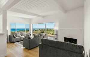 Malibu’s Ocean & Mountain View Escape - Malibu, California