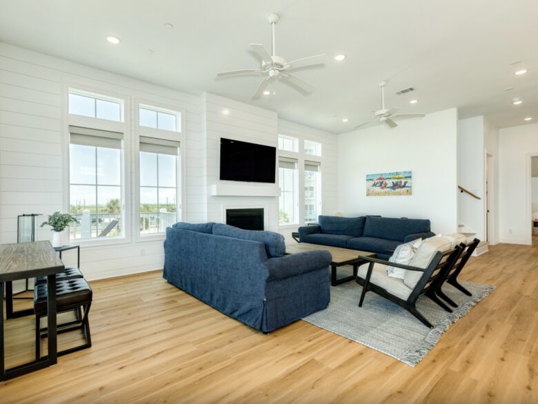 Elegant Gulf-Front Haven in Beachside Village - Galveston, Texas