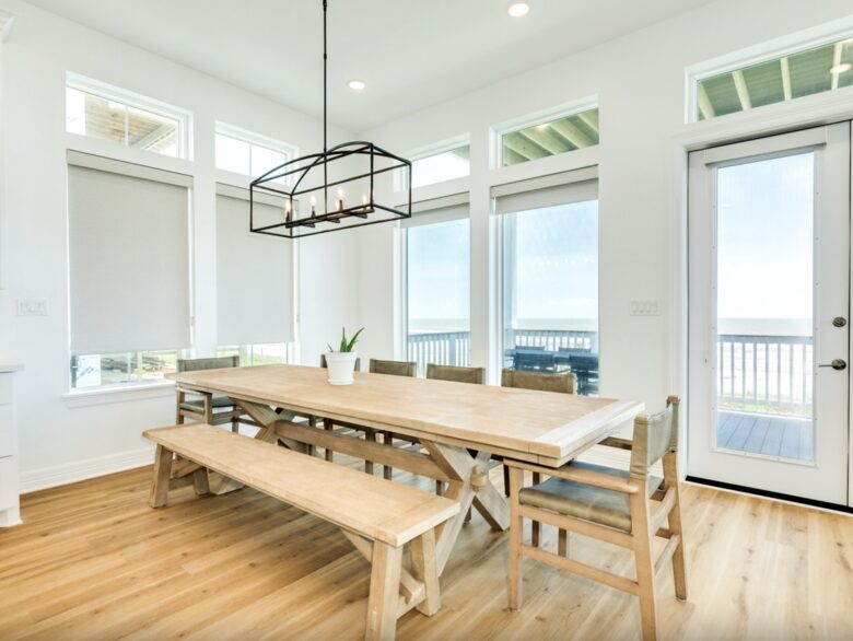Elegant Gulf-Front Haven in Beachside Village - Galveston, Texas
