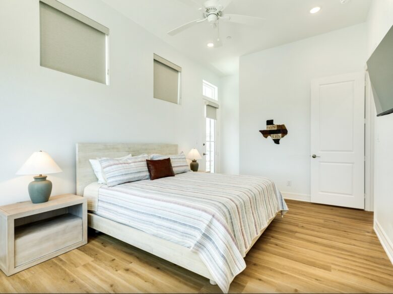 Elegant Gulf-Front Haven in Beachside Village - Galveston, Texas