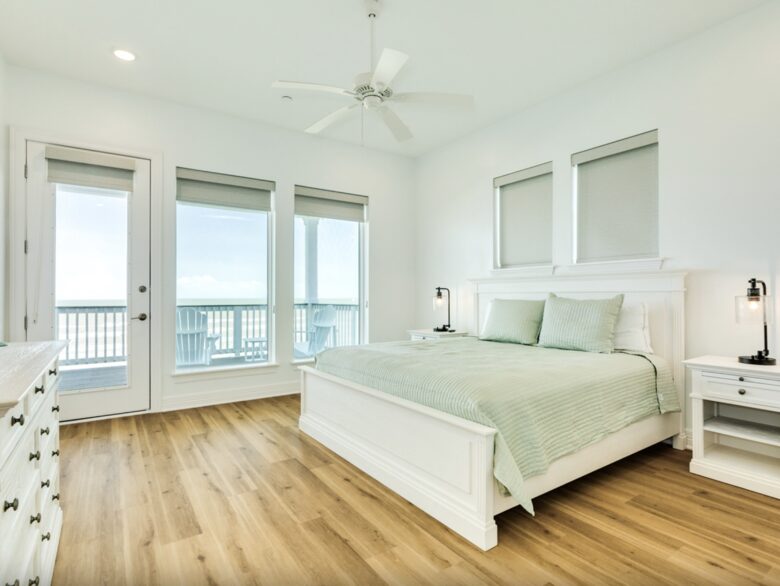 Elegant Gulf-Front Haven in Beachside Village - Galveston, Texas