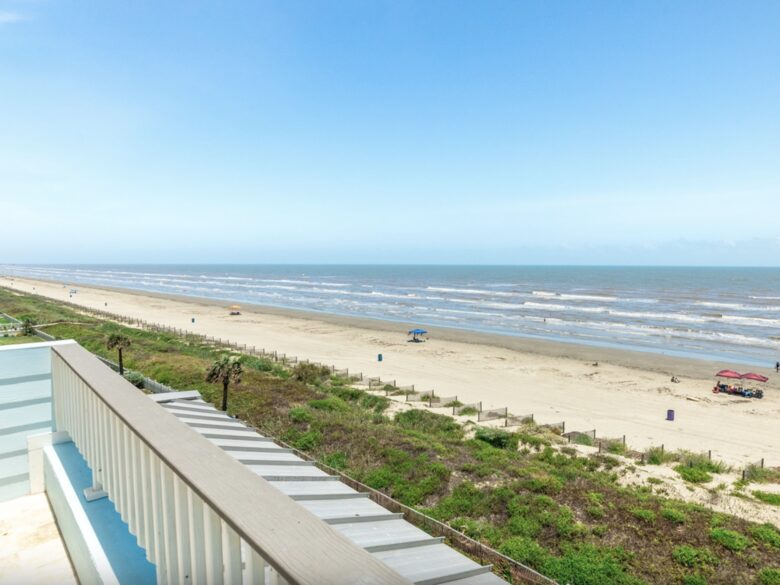 Elegant Gulf-Front Haven in Beachside Village - Galveston, Texas