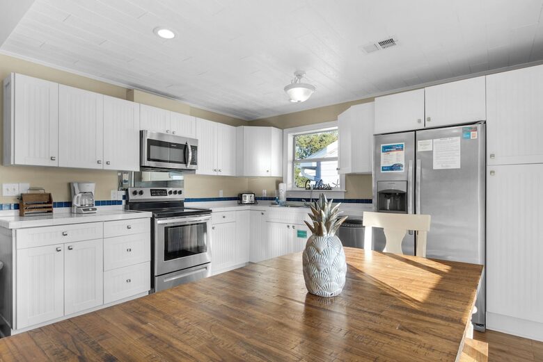 Multi-Level Beachside Elegance with Private Pool & Carriage House - Destin, Florida