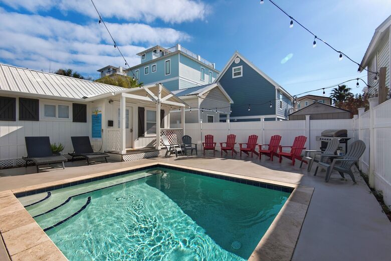 Multi-Level Beachside Elegance with Private Pool & Carriage House - Destin, Florida