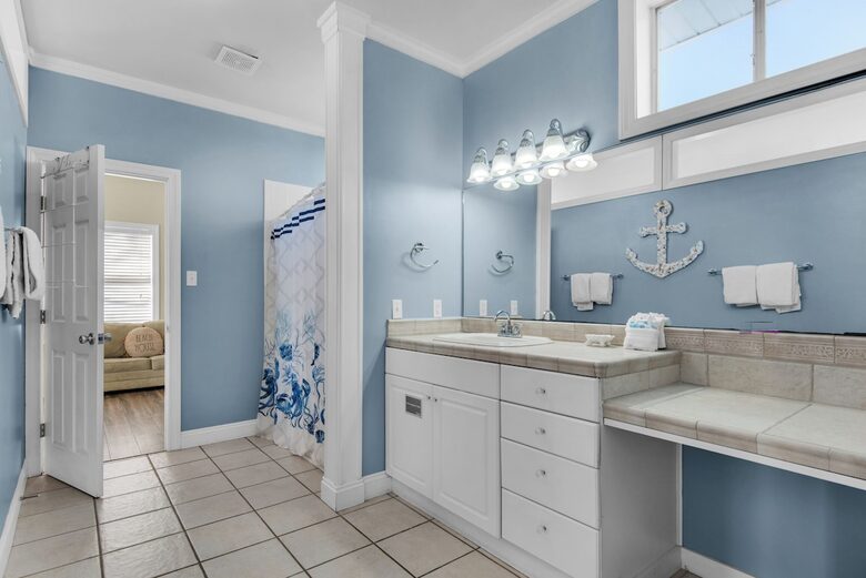 Multi-Level Beachside Elegance with Private Pool & Carriage House - Destin, Florida