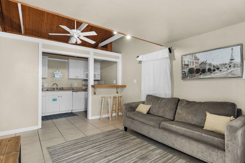 Multi-Level Beachside Elegance with Private Pool & Carriage House - Destin, Florida