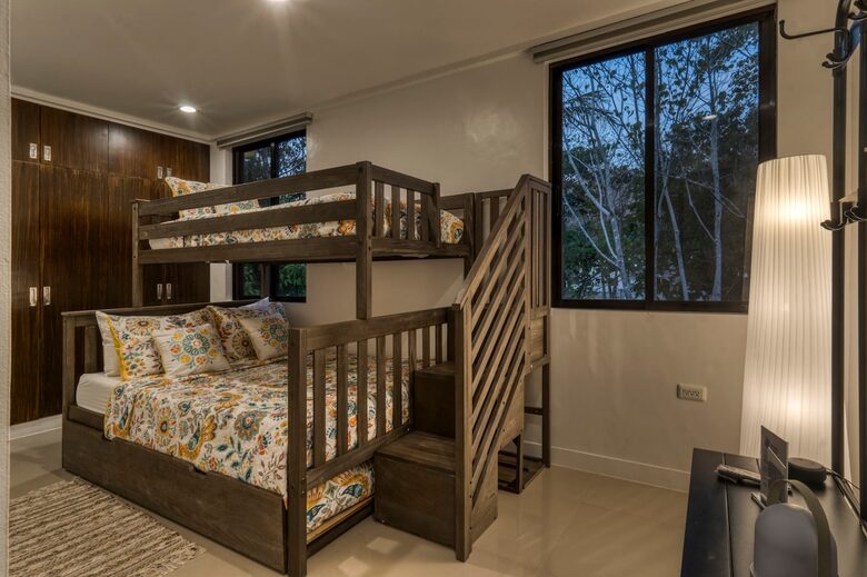 Charming Family Retreat in the Heart of Coron - Coron, Philippines
