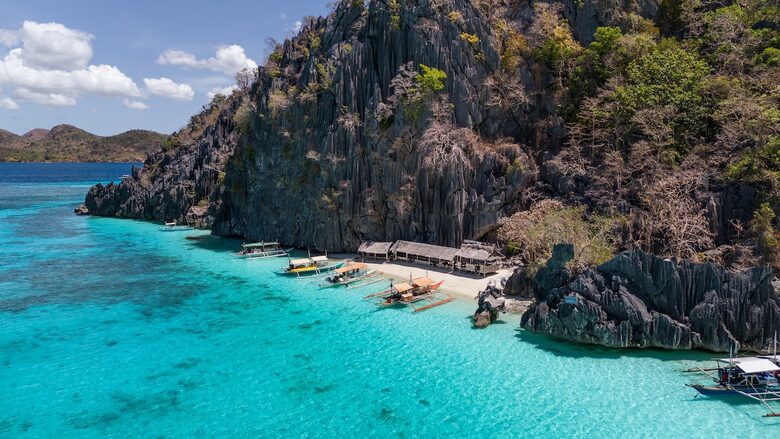 Charming Family Retreat in the Heart of Coron - Coron, Philippines