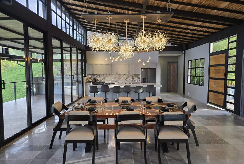 A Refined Mountain Haven in the Andes - San Pedro de los Milagros, Colombia