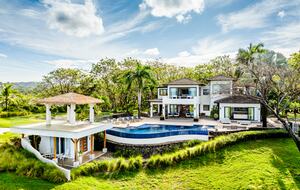 The Point - Tamarindo, Costa Rica
