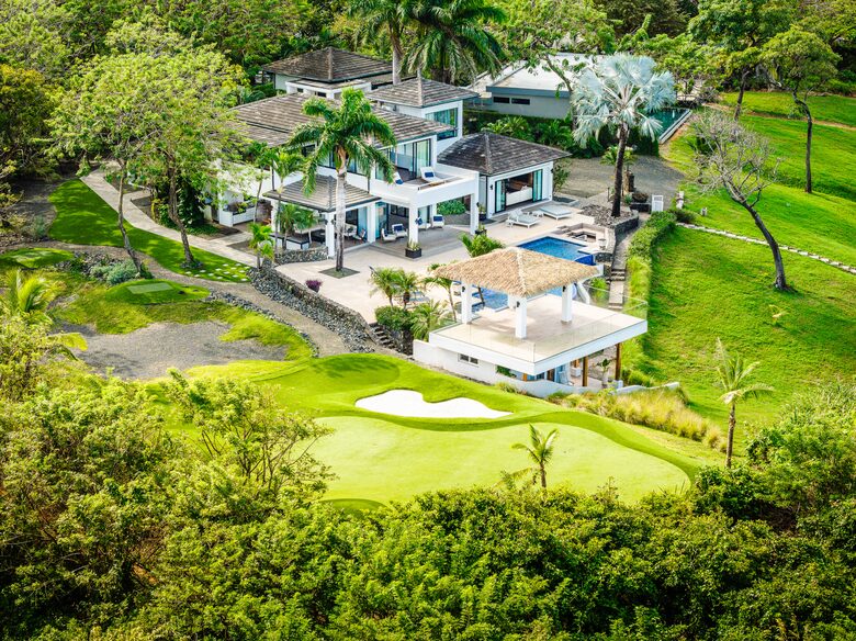 The Point - Tamarindo, Costa Rica