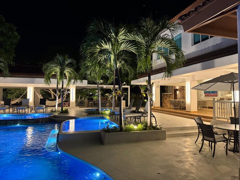 Punta Barco Paradise - San Carlos, Panama