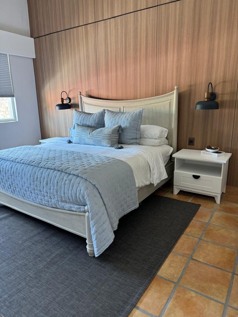 Room 1