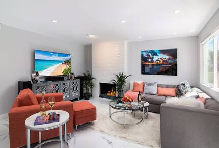 Coastal Sophistication Just Steps from Balboa Beach - Newport Beach, California