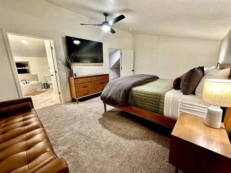 Refined Retreat at Bear Lake’s Sweetwater Golf Course - Garden City, Utah