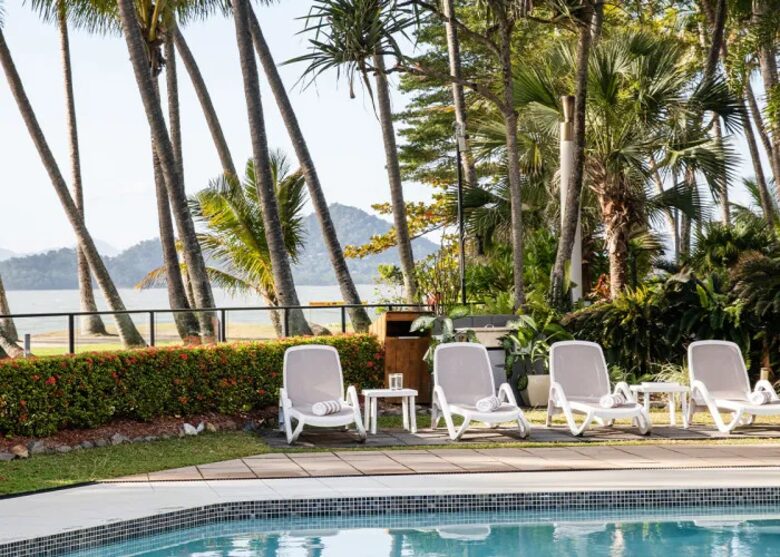 Charming Tropical Escape with Ocean or Pool Views - Palm Cove, Australia