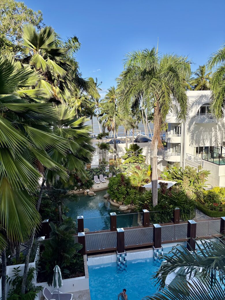 Charming Tropical Escape with Ocean or Pool Views - Palm Cove, Australia