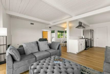 Malibu’s Ocean & Mountain View Escape - Malibu, California
