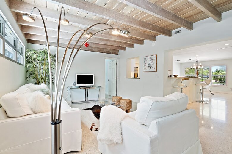 Mid-Century Elegance Near the Intracoastal - North Palm Beach, Florida