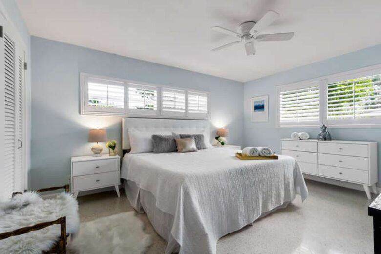 Mid-Century Elegance Near the Intracoastal - North Palm Beach, Florida