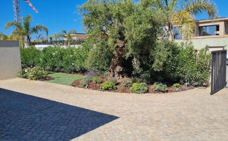 Algarve Waterfront Villa with pool - Faro, Portugal
