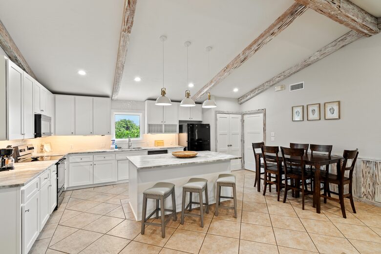Tranquil Retreat with Private Pool - Eastpoint, Florida