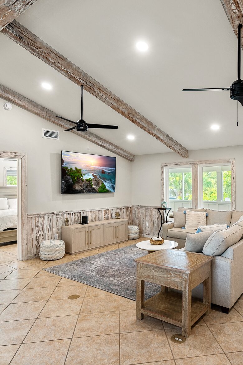 Tranquil Retreat with Private Pool - Eastpoint, Florida