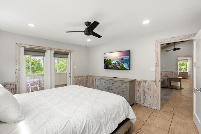 Tranquil Retreat with Private Pool - Eastpoint, Florida